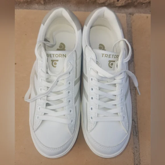 TRETORN White Sneakers - Picture 4 of 11